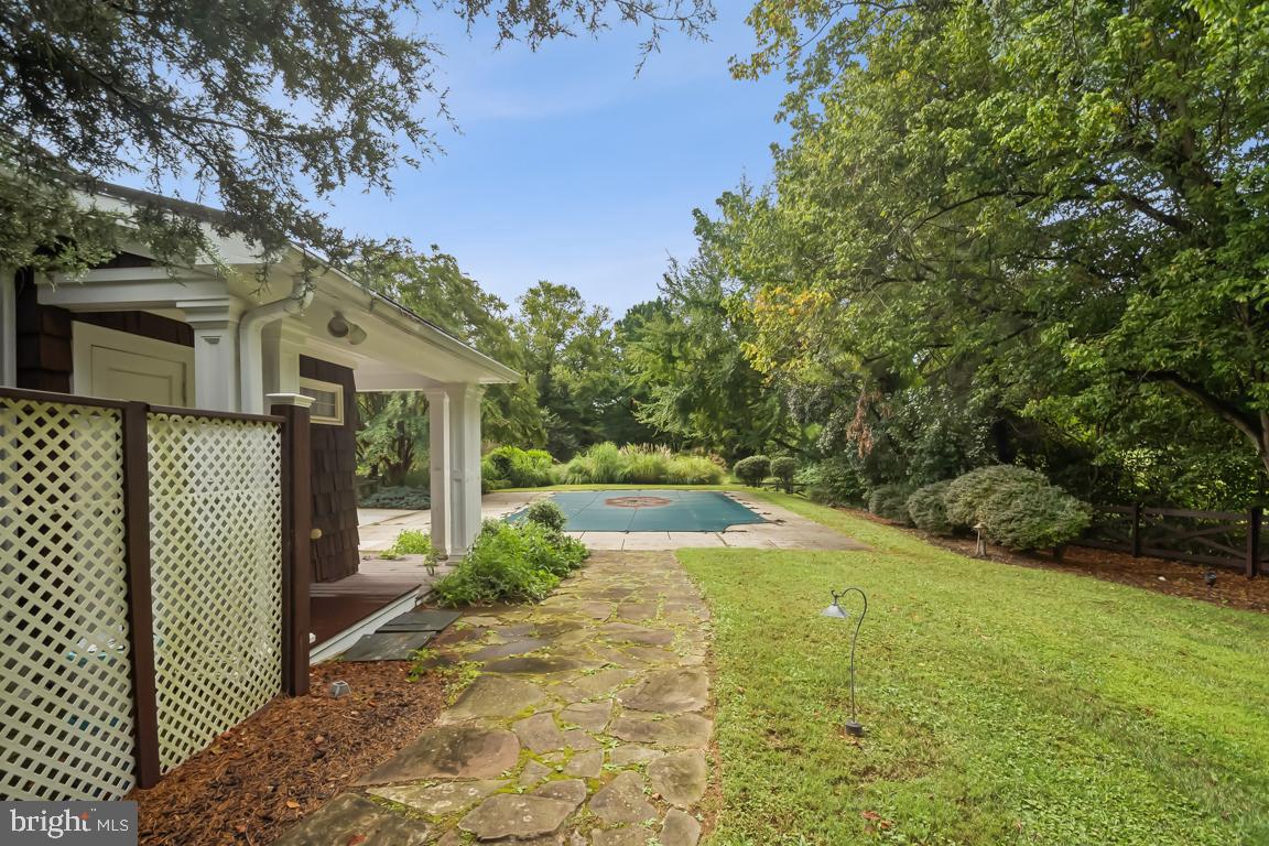 10606 CANDLEWICK ROAD