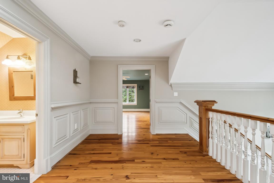 10606 CANDLEWICK ROAD