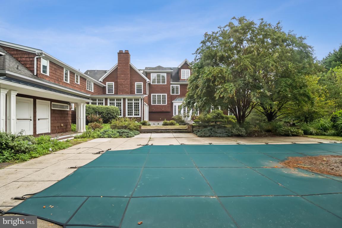 10606 CANDLEWICK ROAD