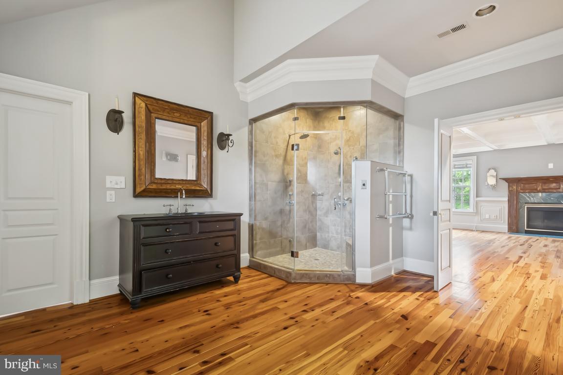 10606 CANDLEWICK ROAD