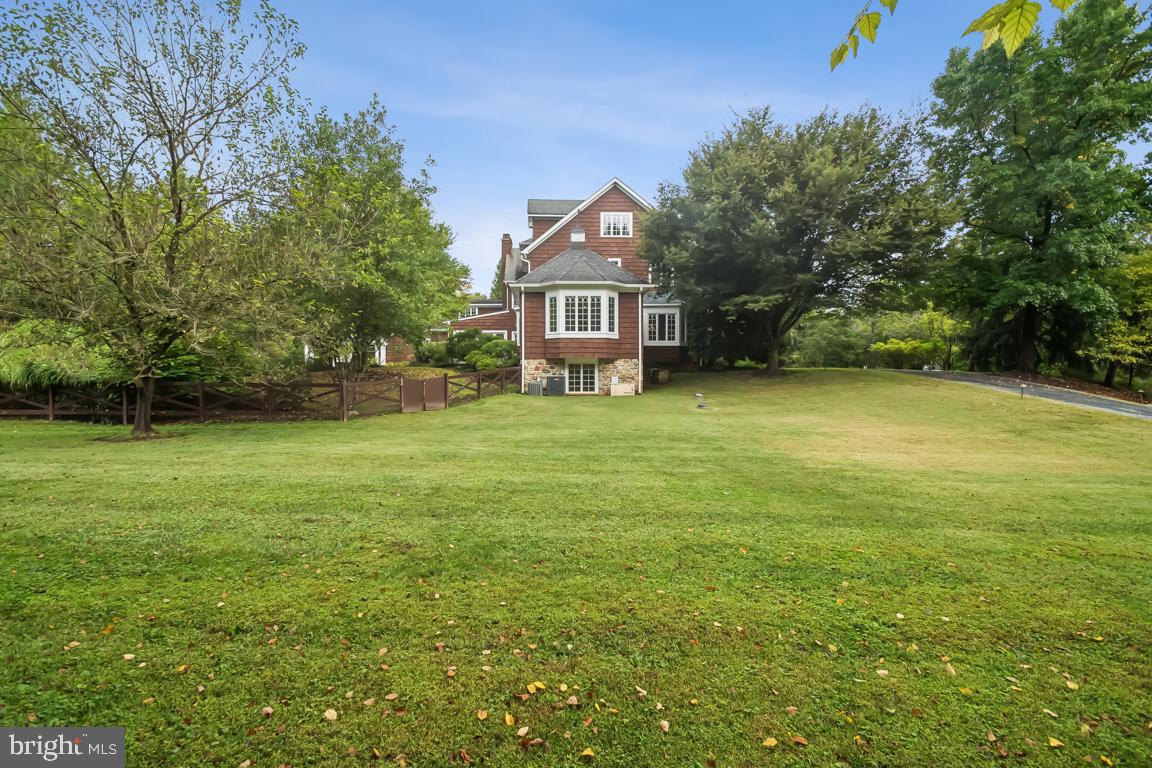 10606 CANDLEWICK ROAD