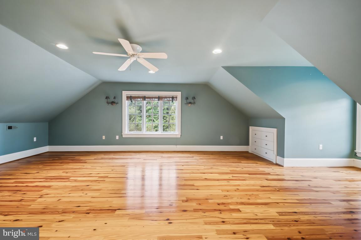 10606 CANDLEWICK ROAD