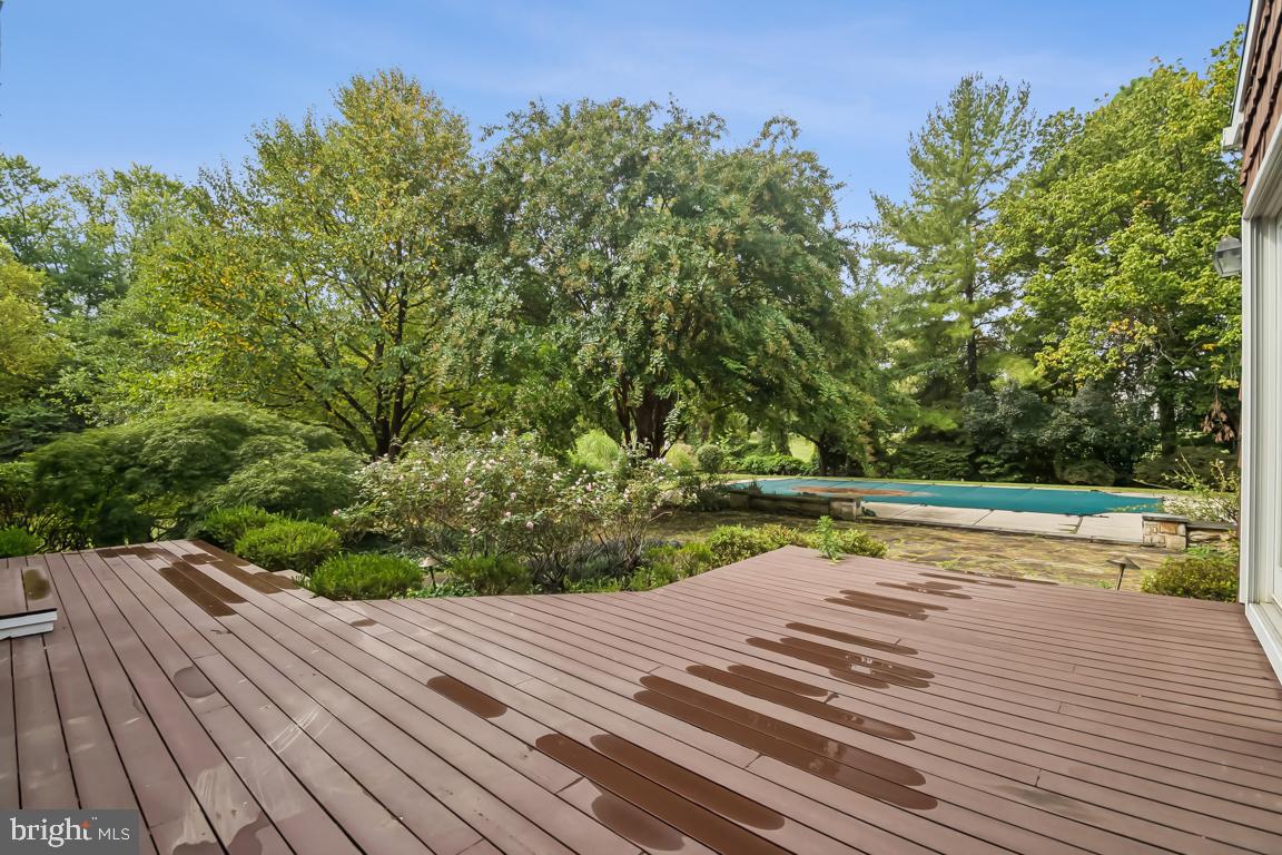 10606 CANDLEWICK ROAD