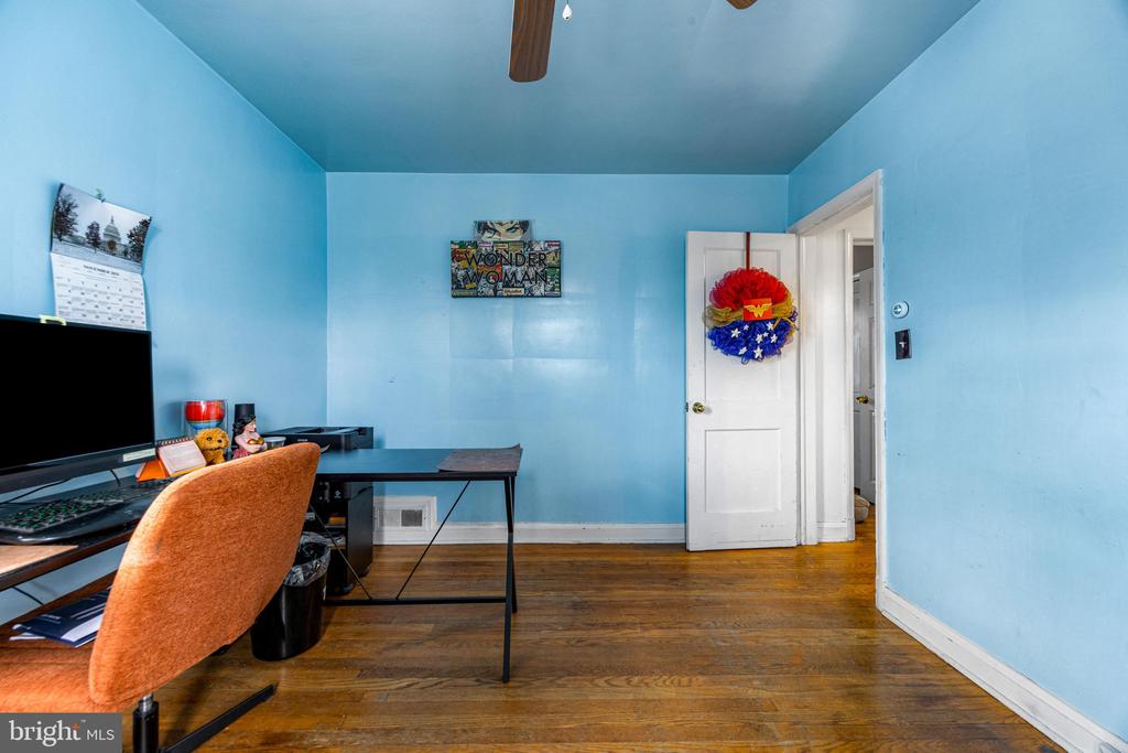 3401 MAYFAIR ROAD