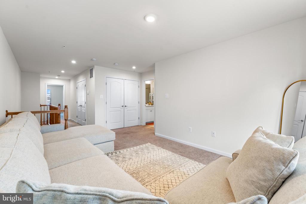 4520 REANEY LN Unit: 483