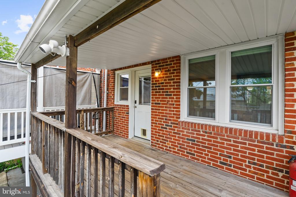 1235 HALSTEAD ROAD