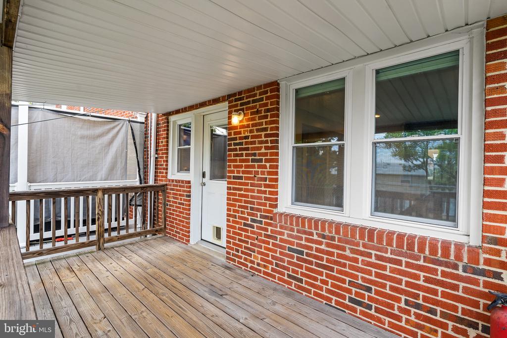 1235 HALSTEAD ROAD
