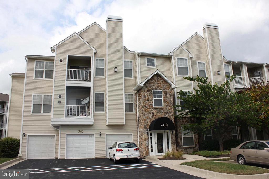 7410 CHADWELL CIRCLE Unit: 204