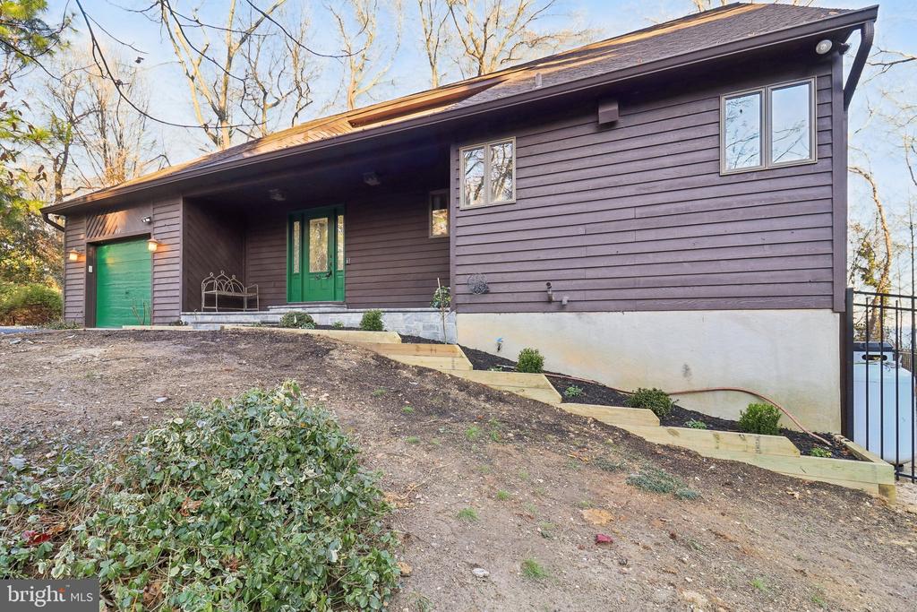 168 Windcliff Rd