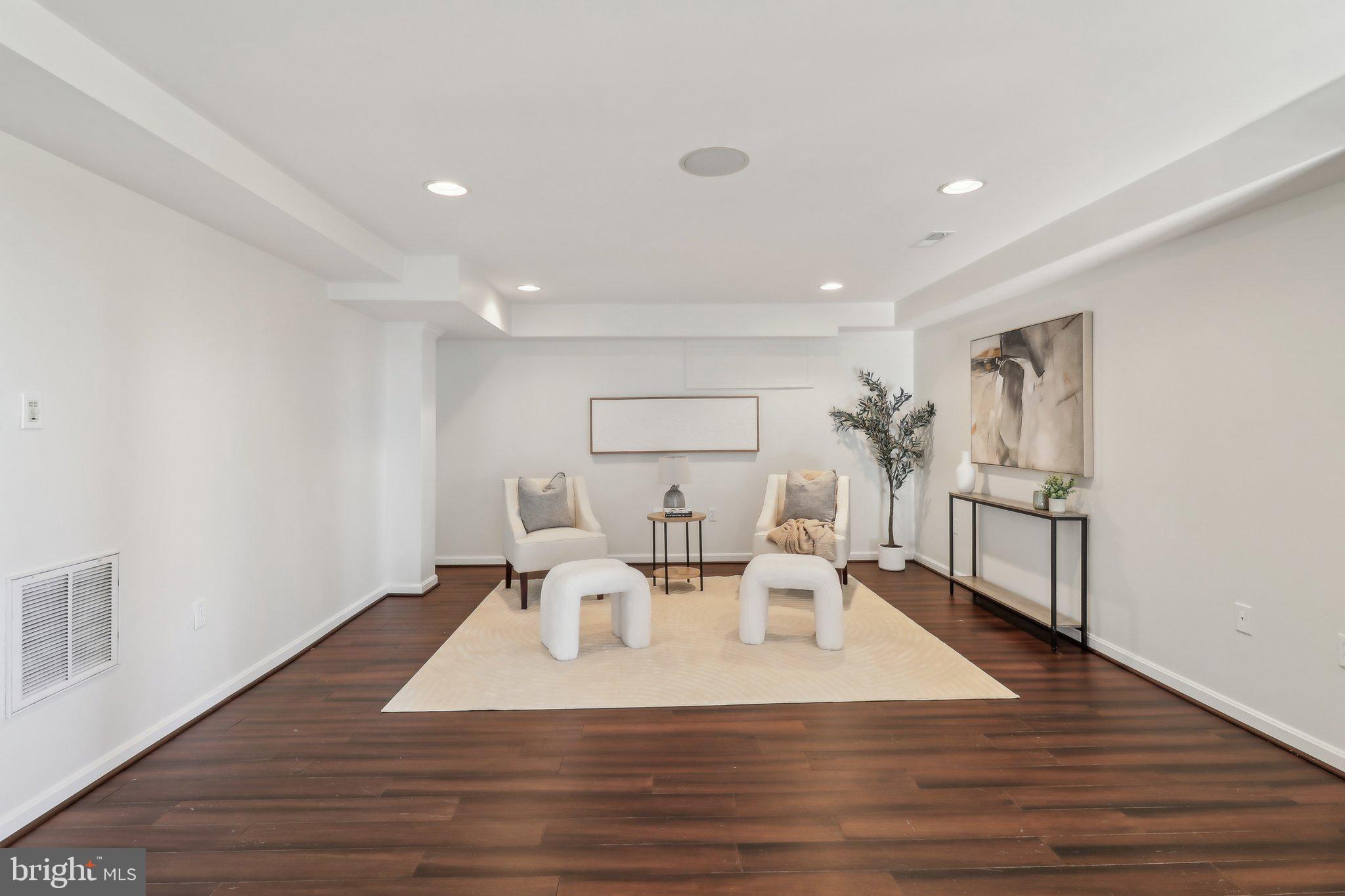 168 Windcliff Rd