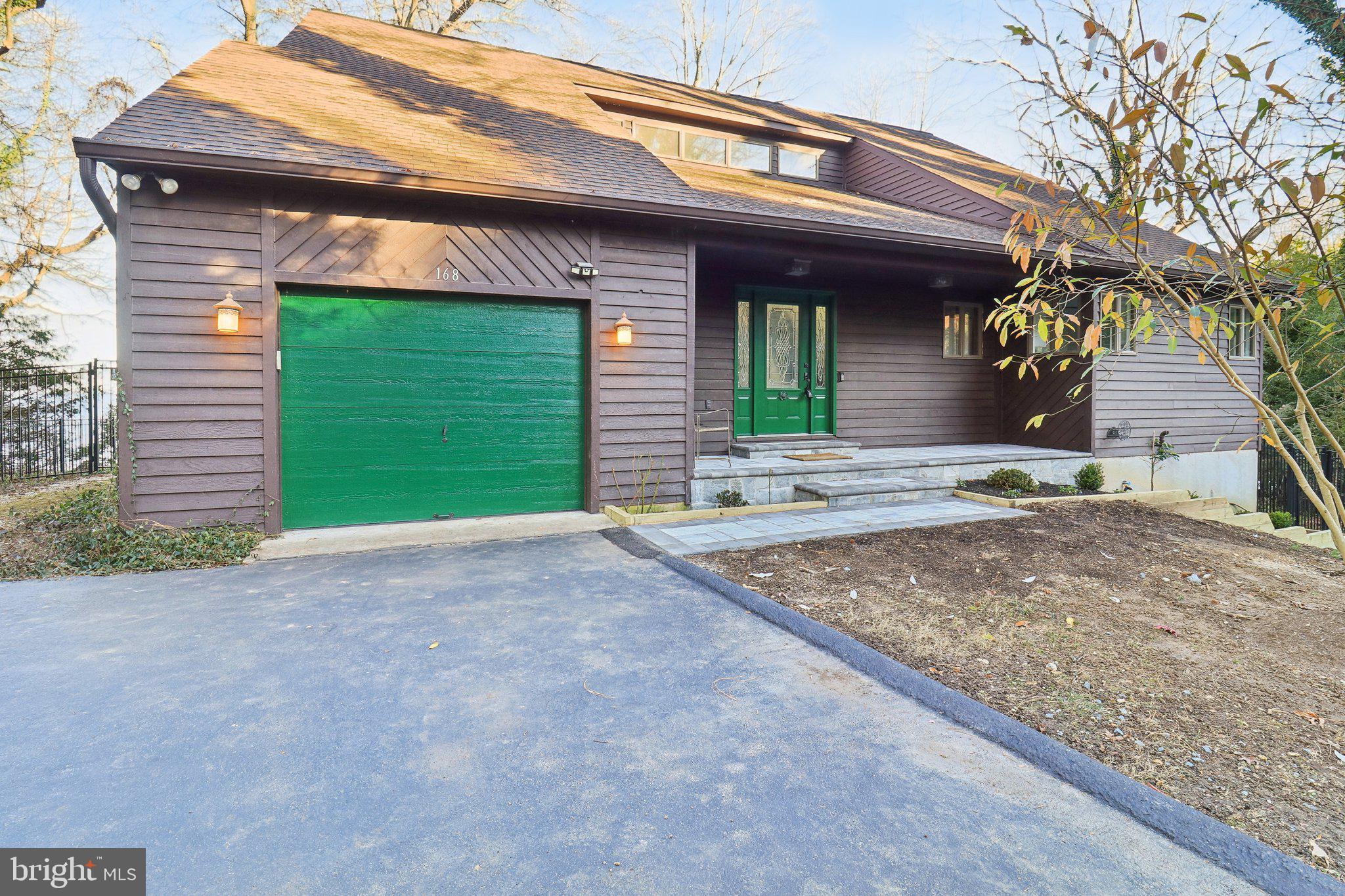 168 Windcliff Rd
