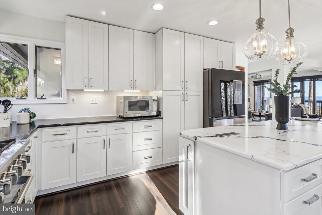 168 Windcliff Rd