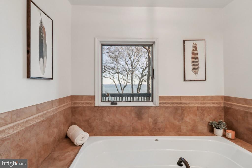 168 Windcliff Rd