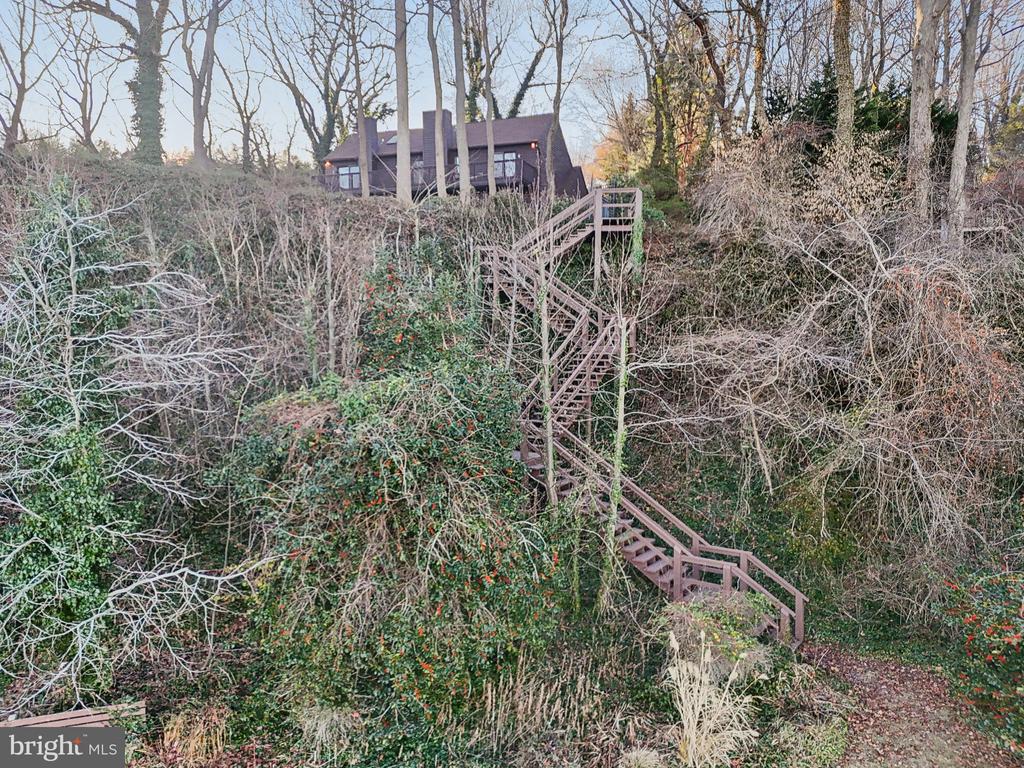 168 Windcliff Rd