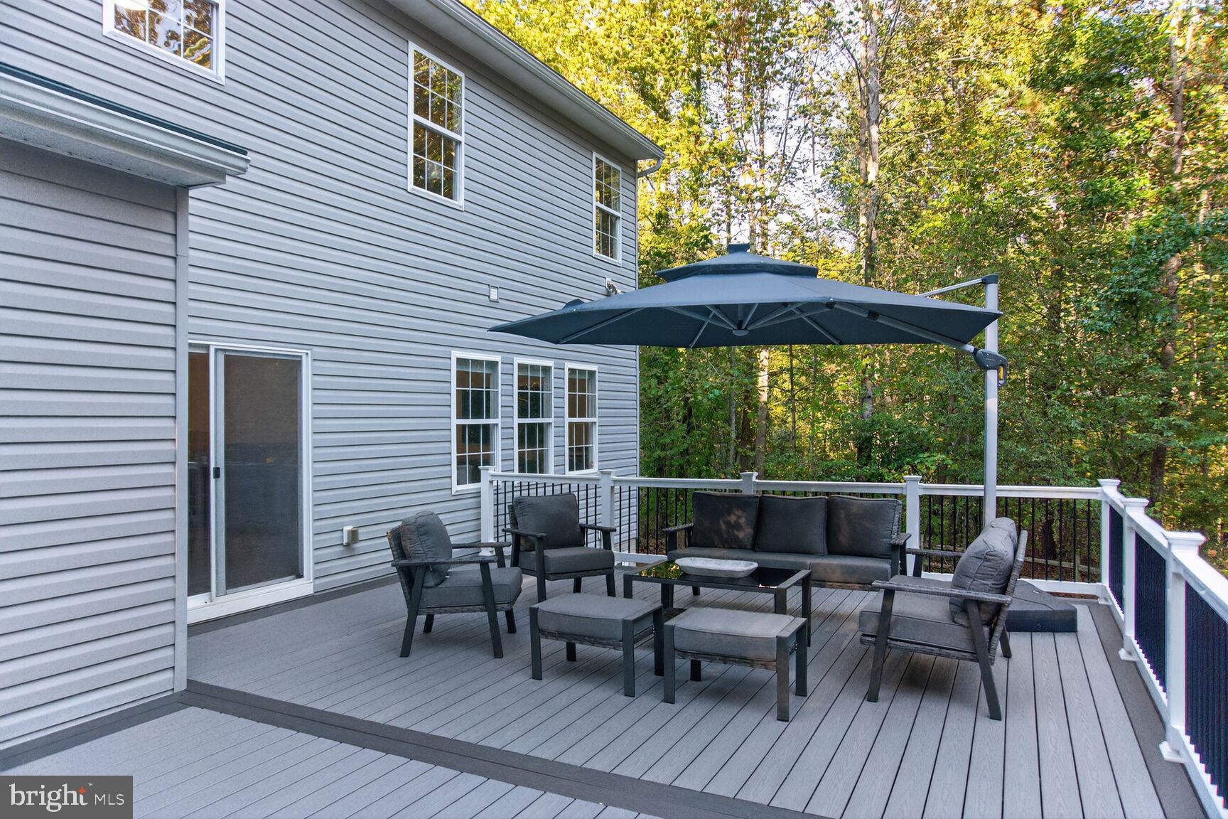 1820 BIRDS NEST LANE