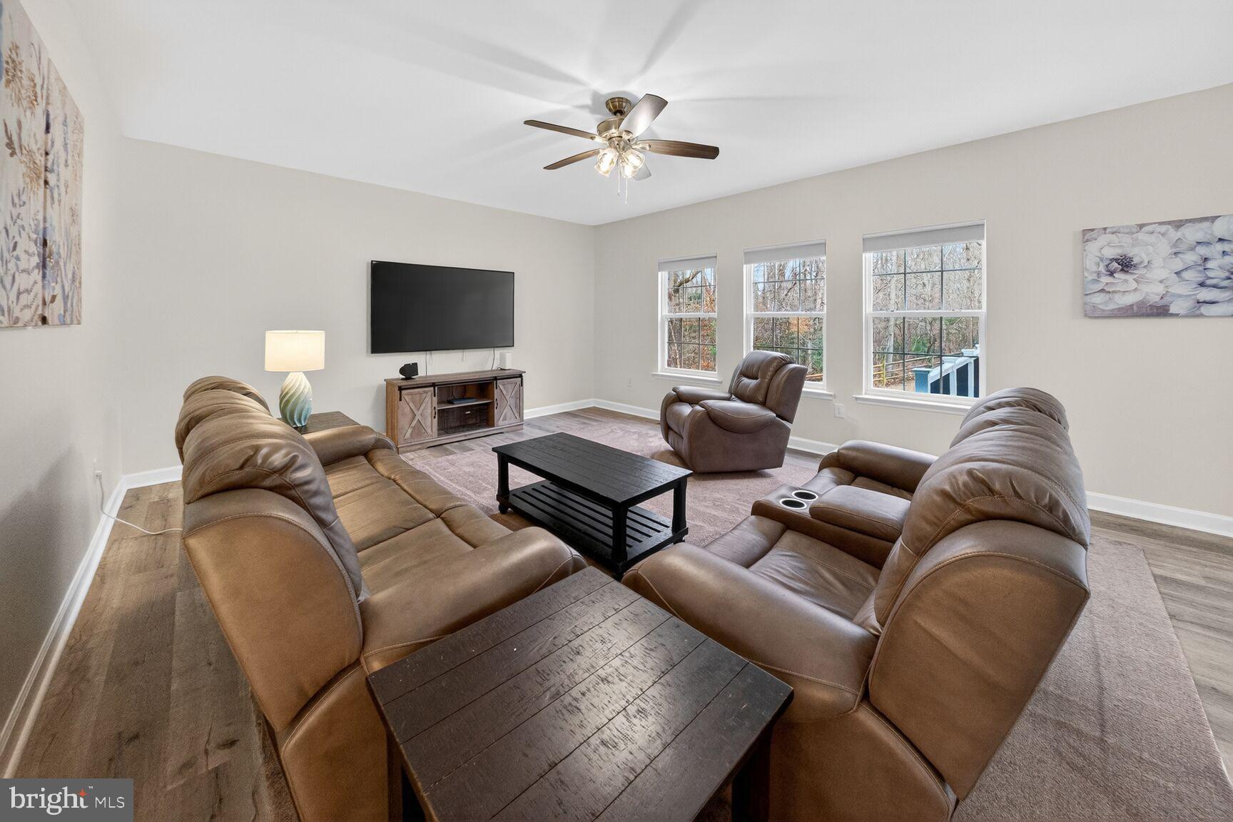 1820 BIRDS NEST LANE