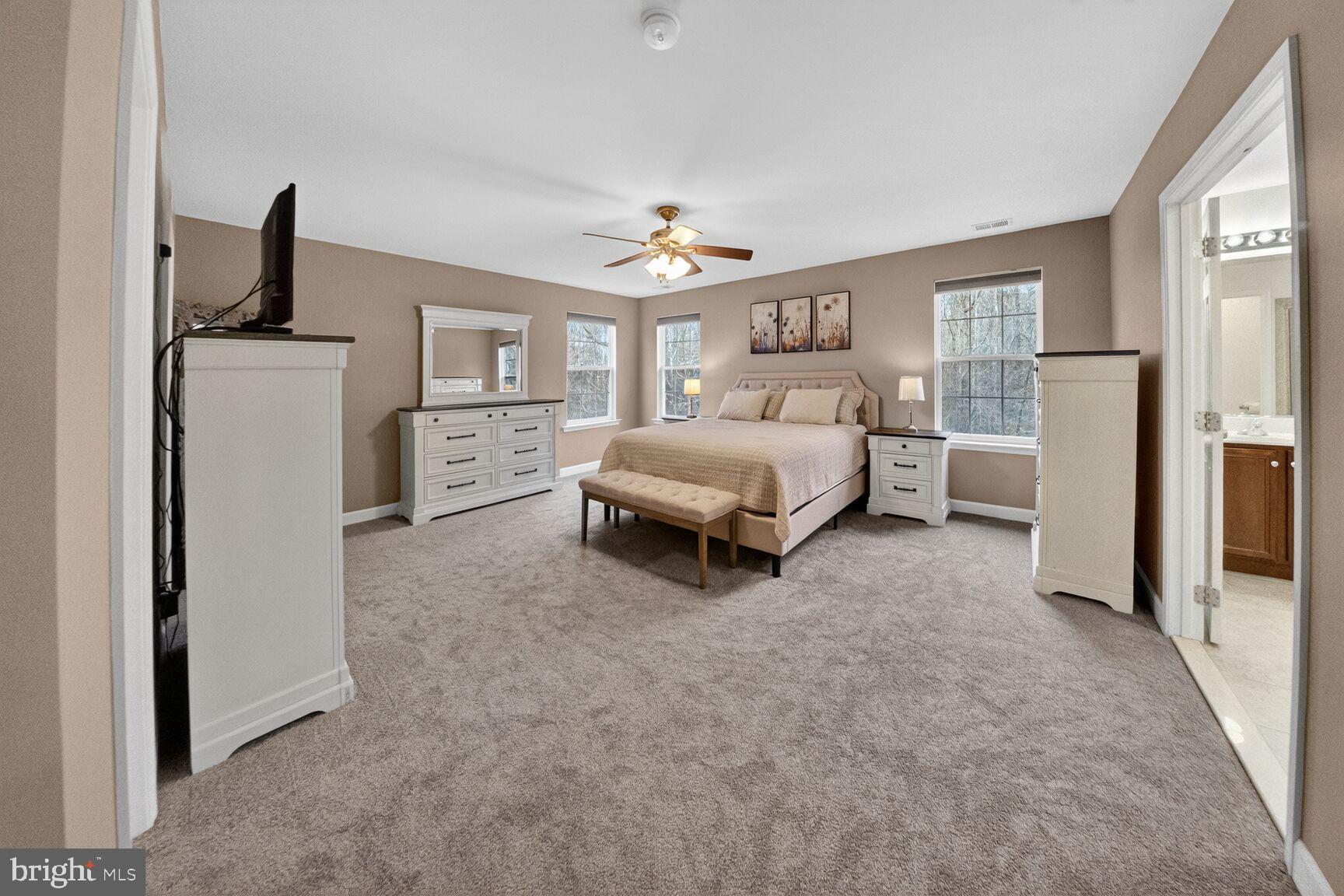 1820 BIRDS NEST LANE