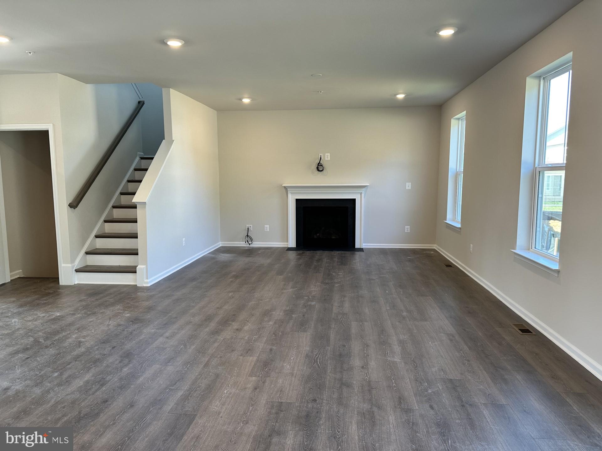 9914 Obin LANE