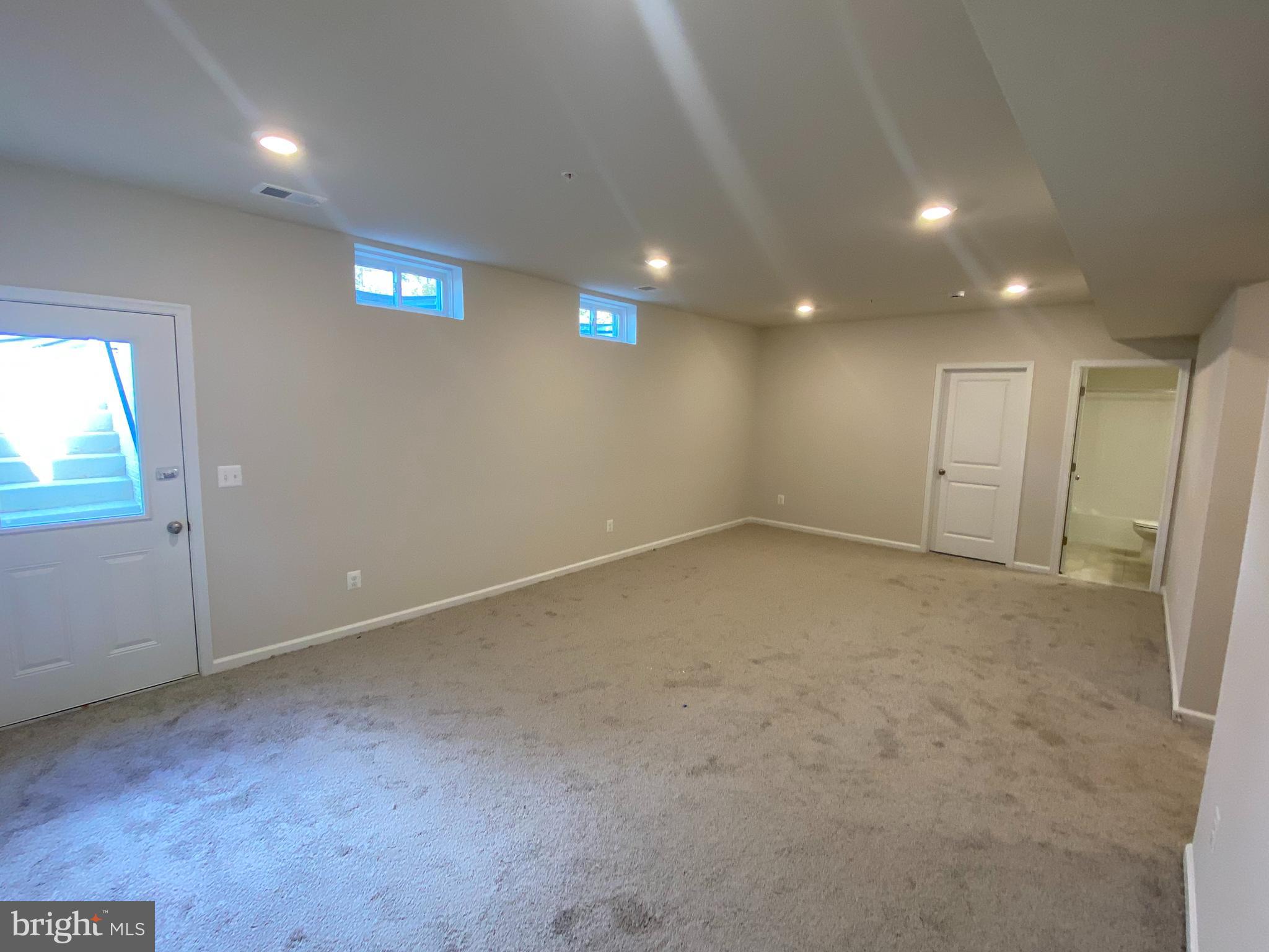 9910 Obin LANE