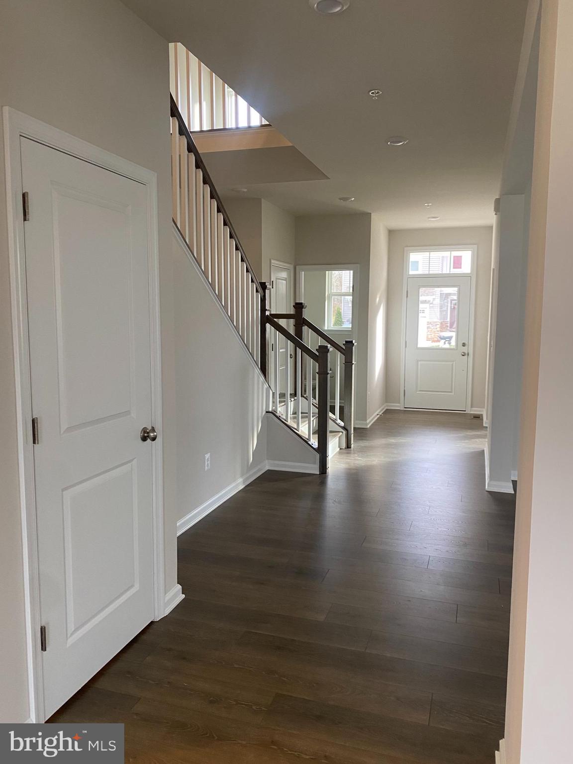 10033 Selkie LANE