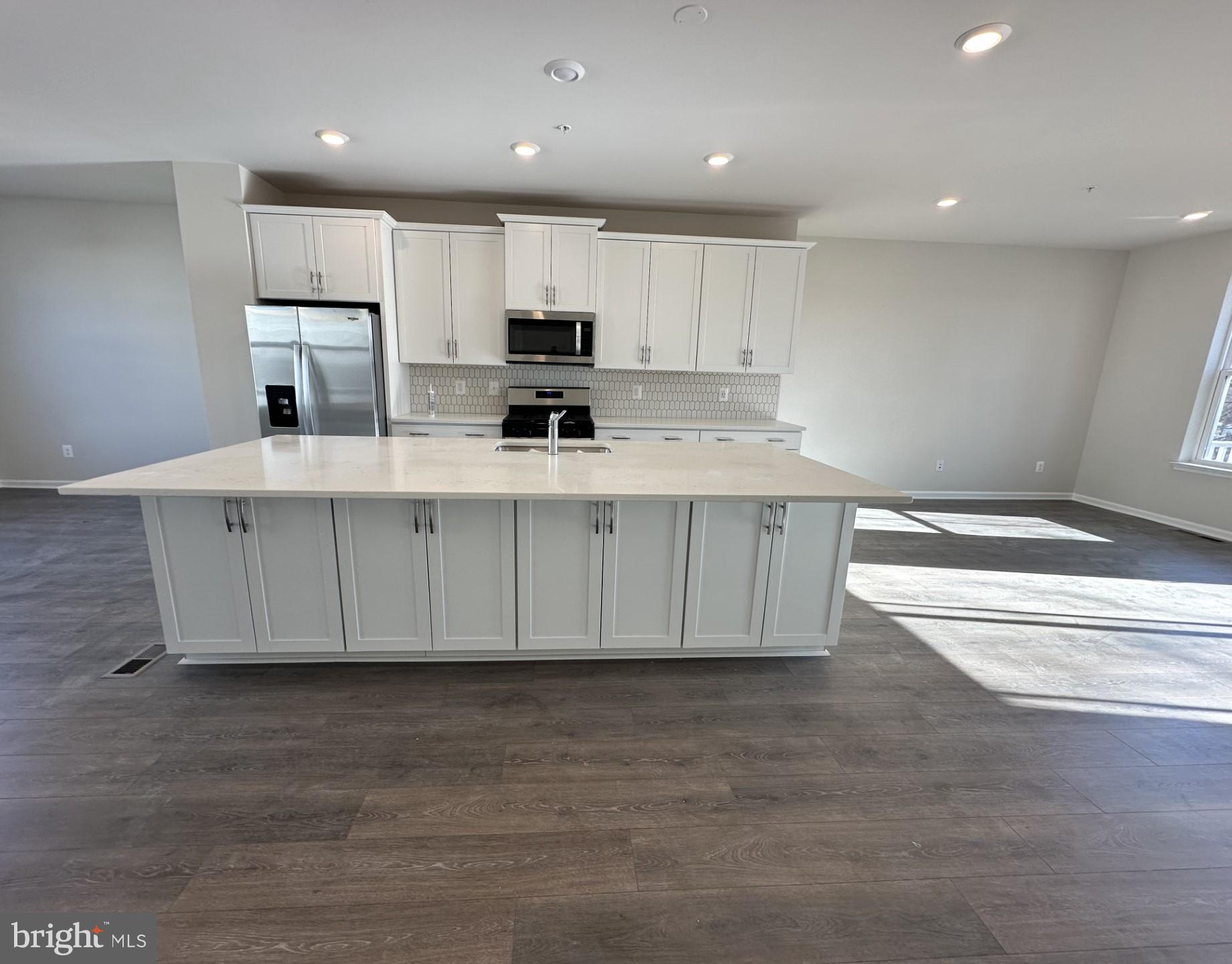 9554 Rutherglen PLACE