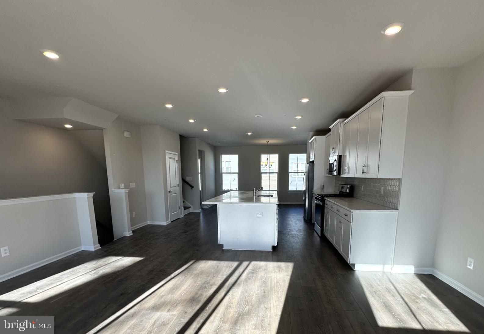 9554 Rutherglen PLACE