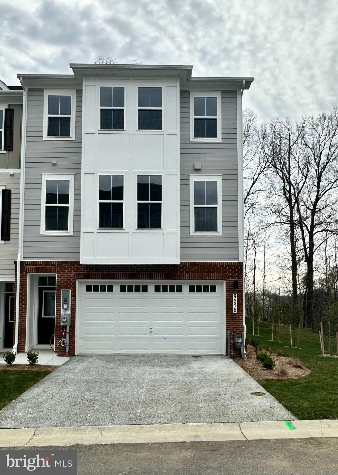 9556 Rutherglen Pl