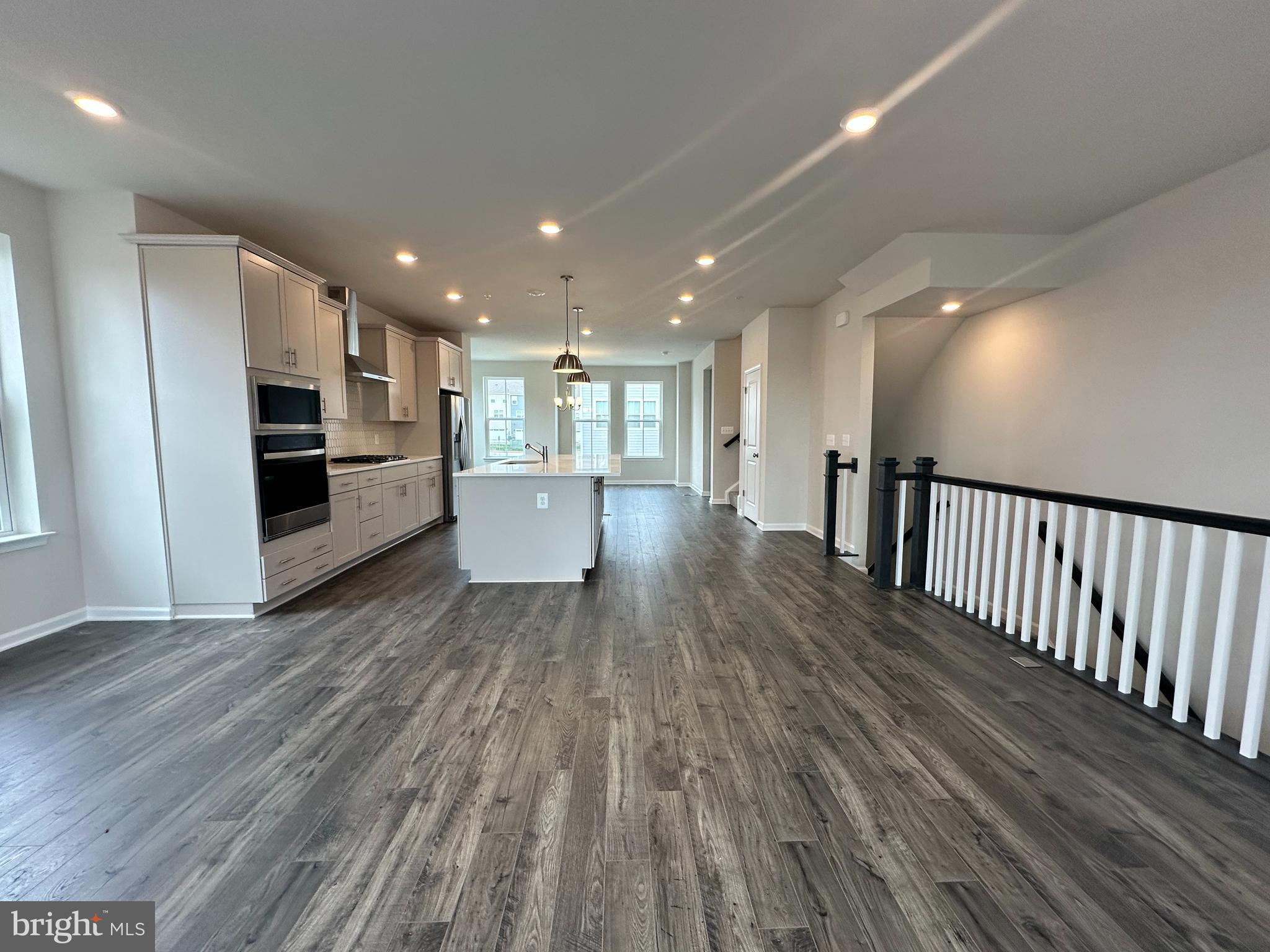 9556 Rutherglen Pl