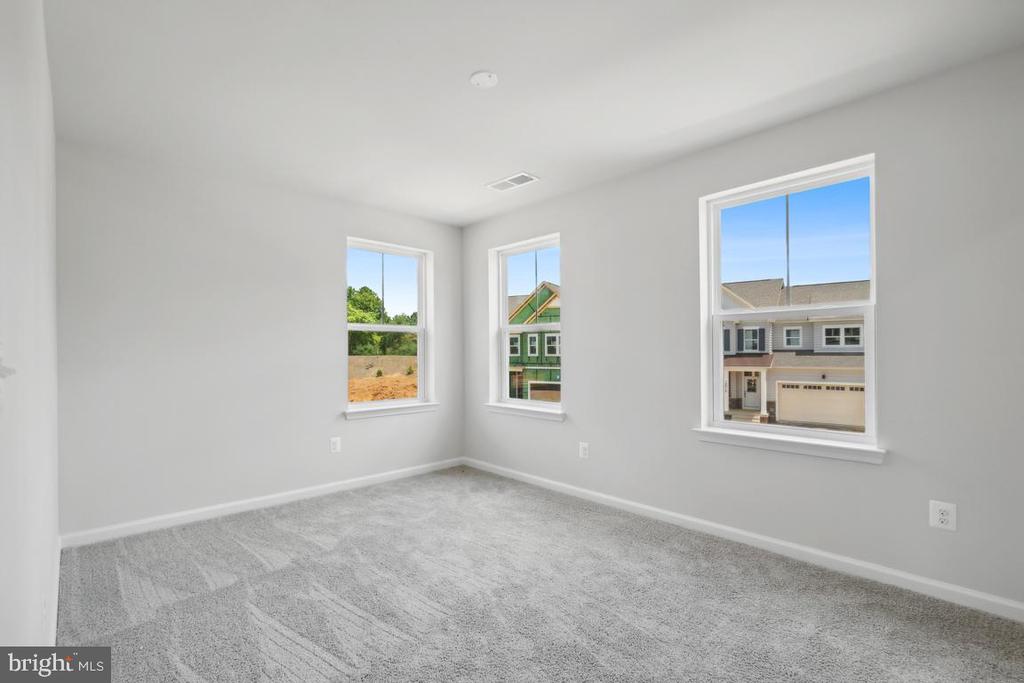 10017 Selkie Ln