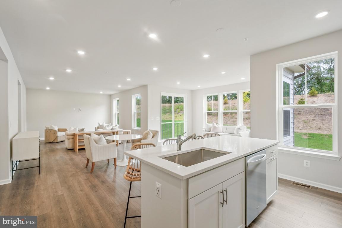 10014 Selkie Ln
