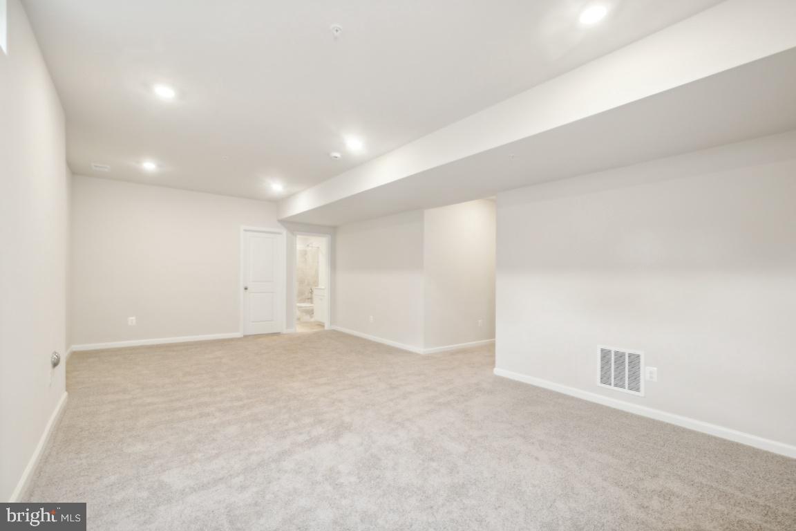 10014 Selkie Ln