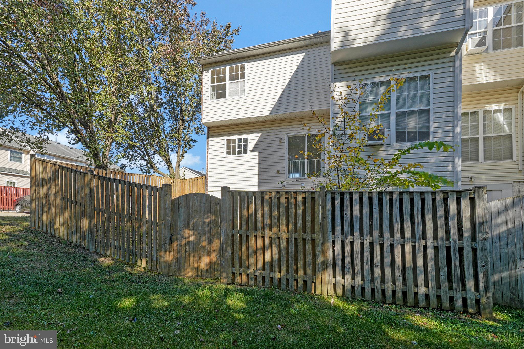 5216 Viperfish Pl