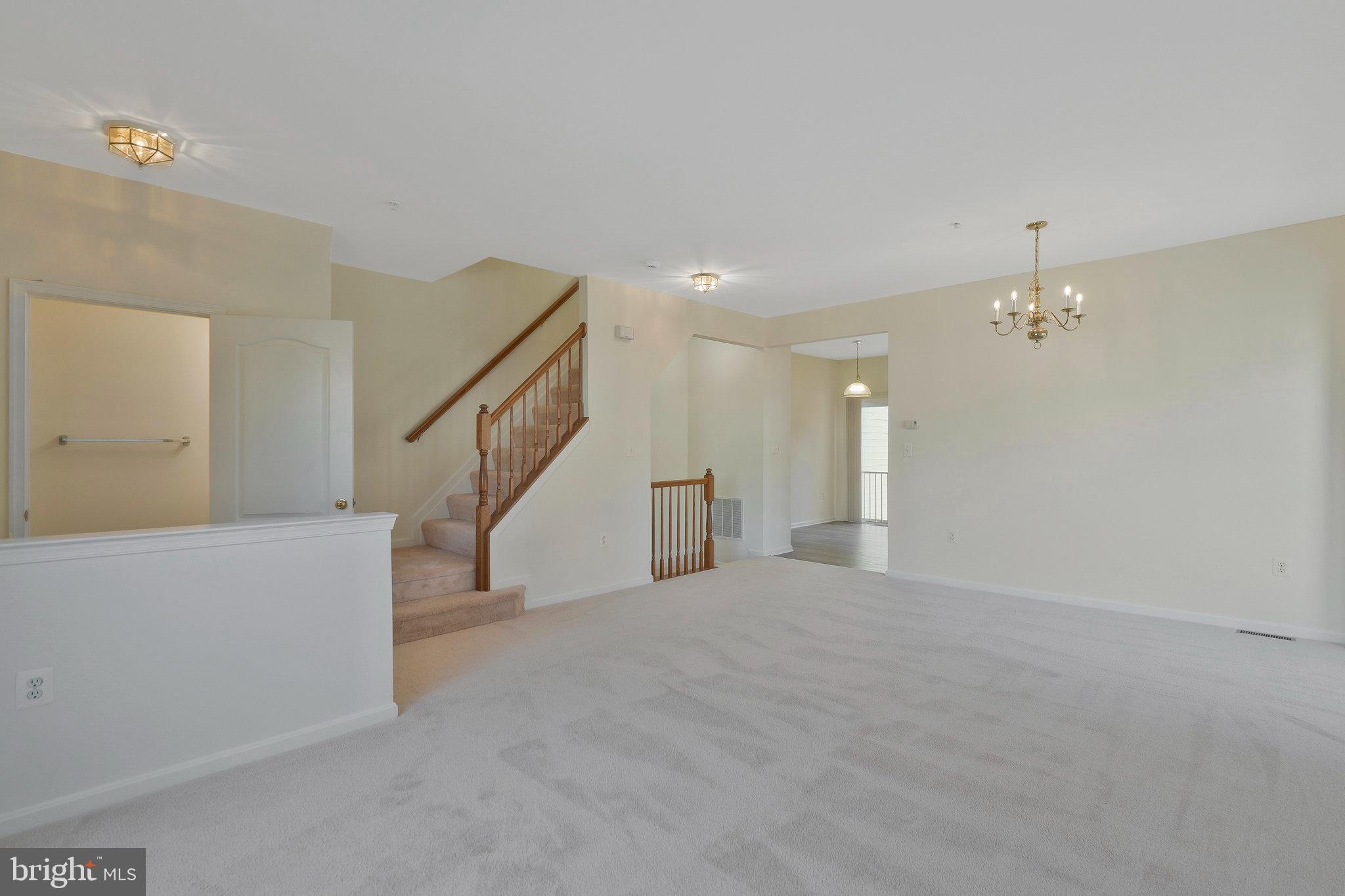 5216 Viperfish Pl