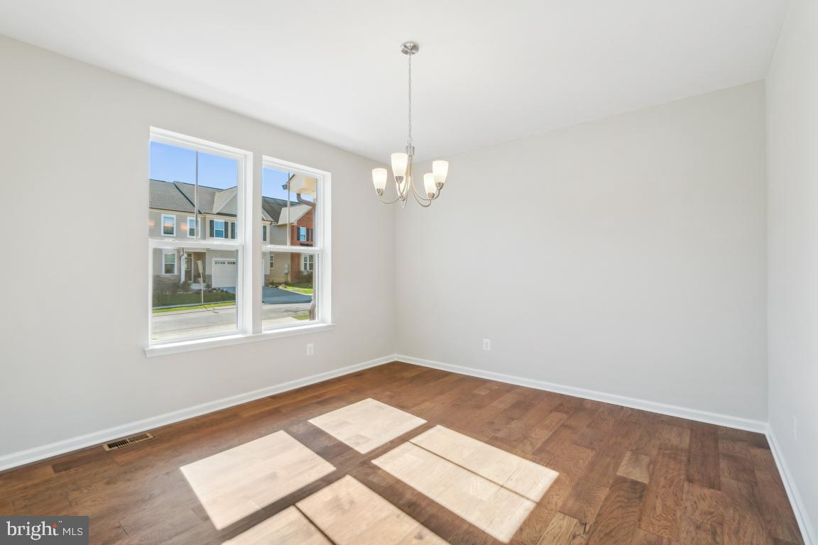 9858 Selkie Ln