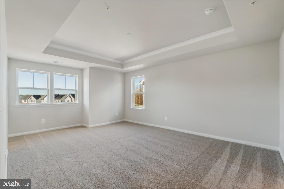 10006 Selkie Ln