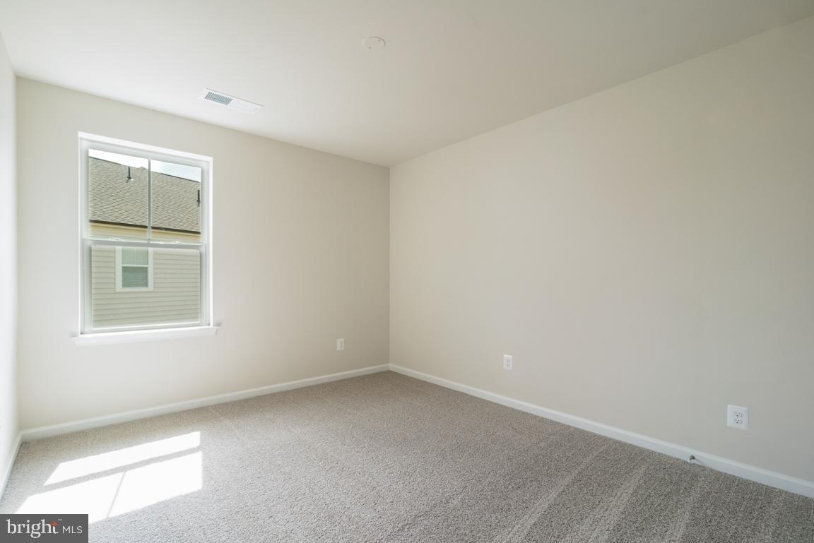 10005 Selkie Ln