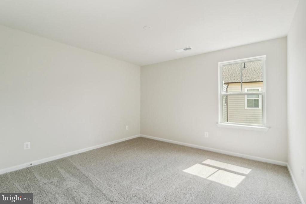 10005 Selkie Ln