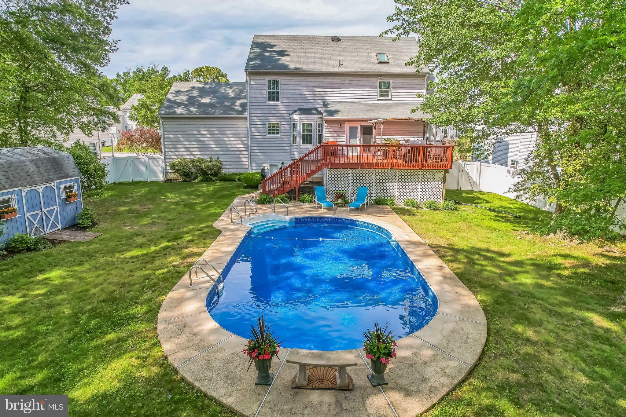 2723 Burning Oak Dr