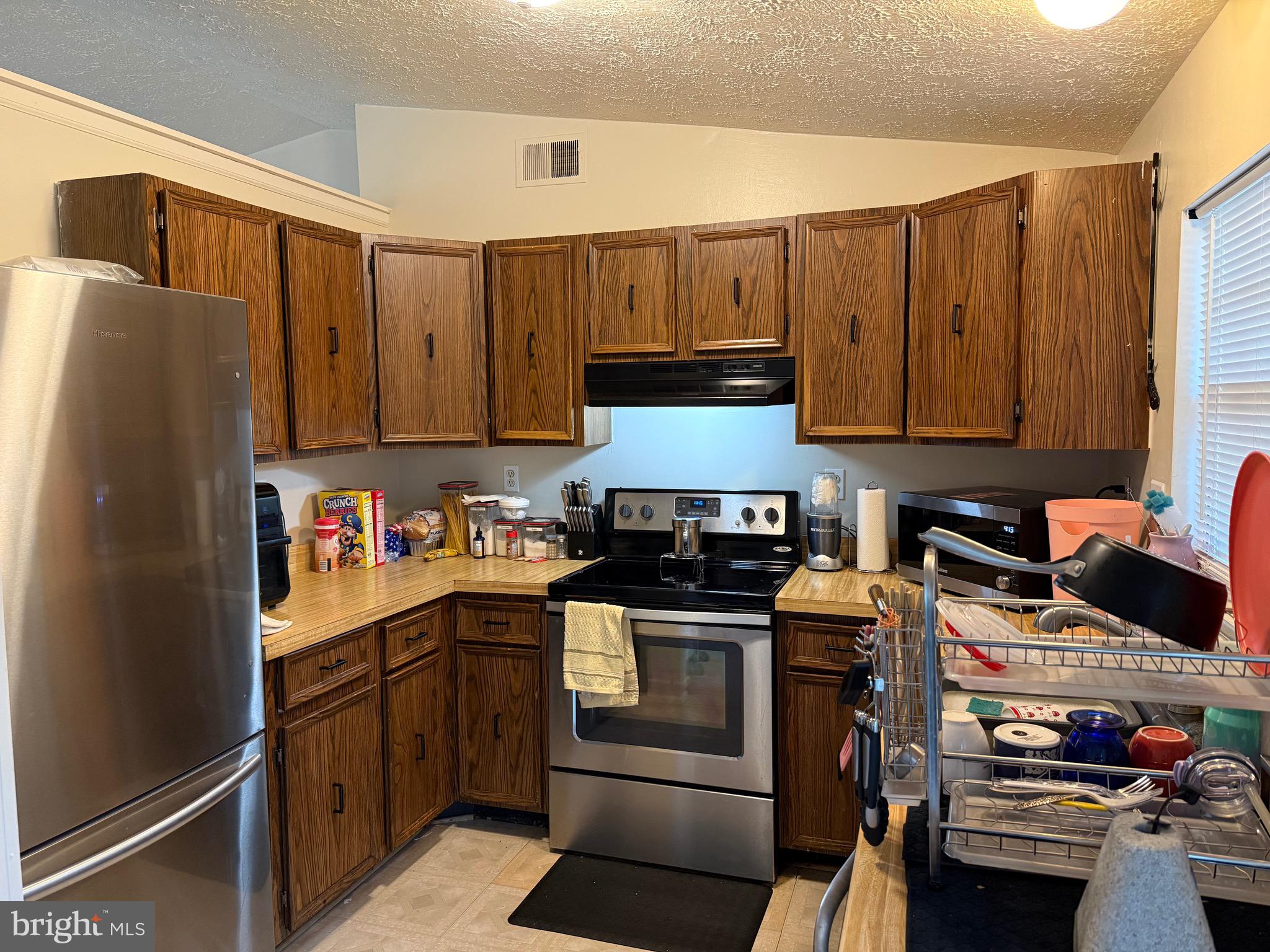 1048 Chesapeake Ct