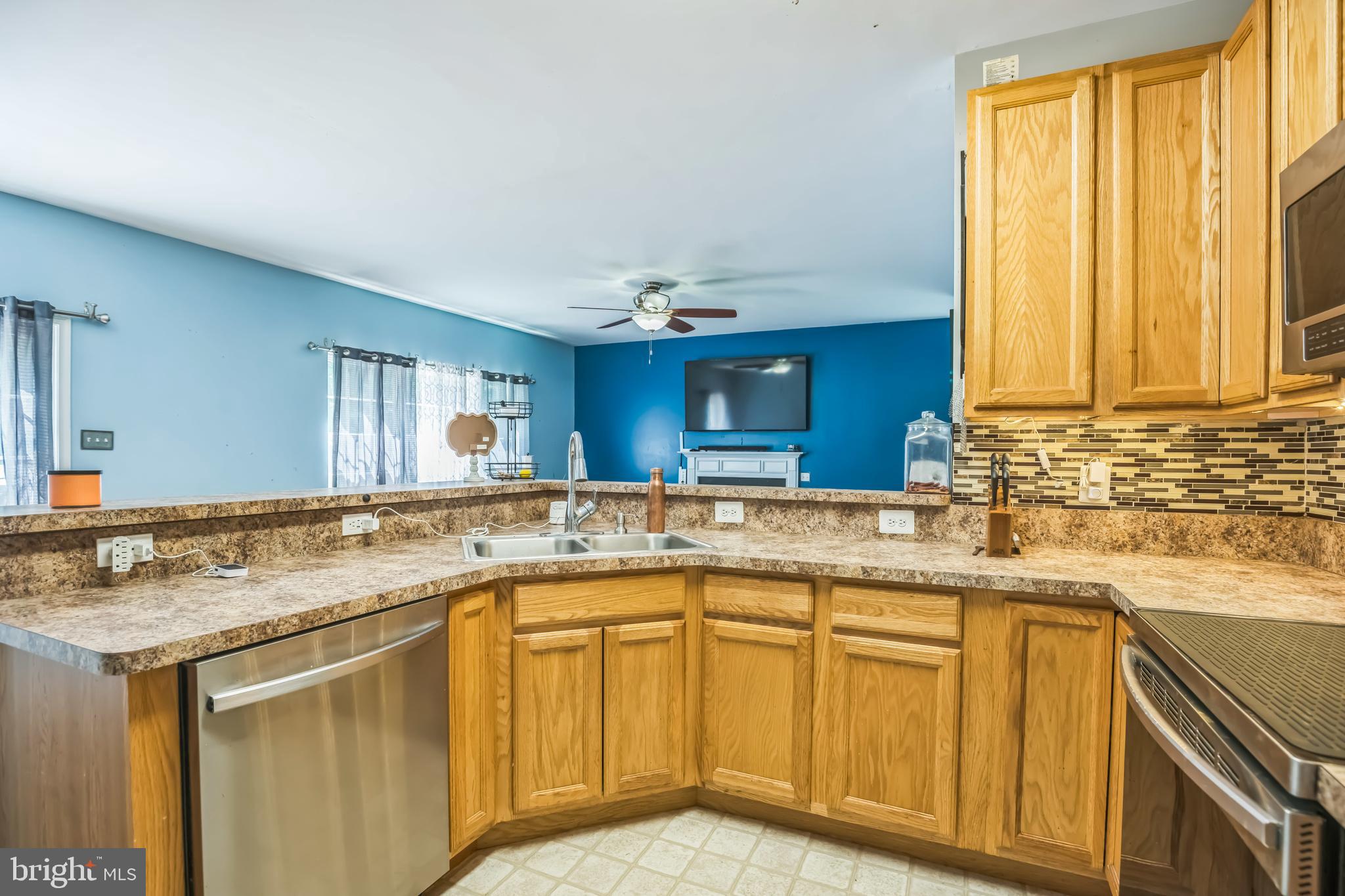 1645 Green Manor Dr