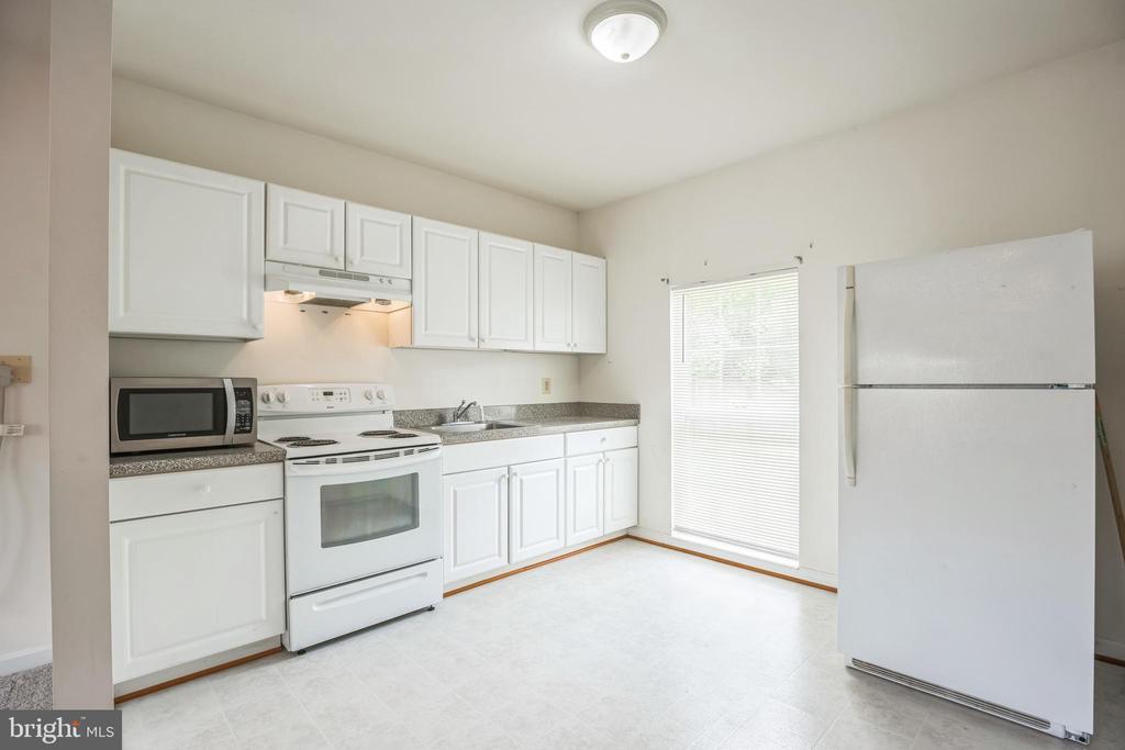 1005 AGRICOPIA DR