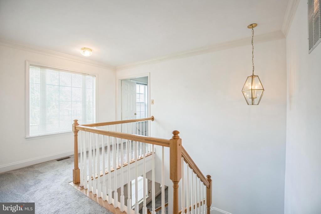 1005 AGRICOPIA DR