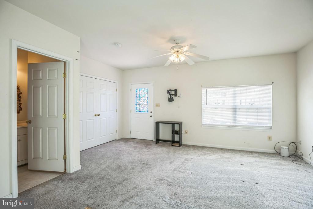 1005 AGRICOPIA DR