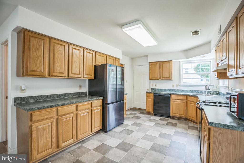 1005 AGRICOPIA DR