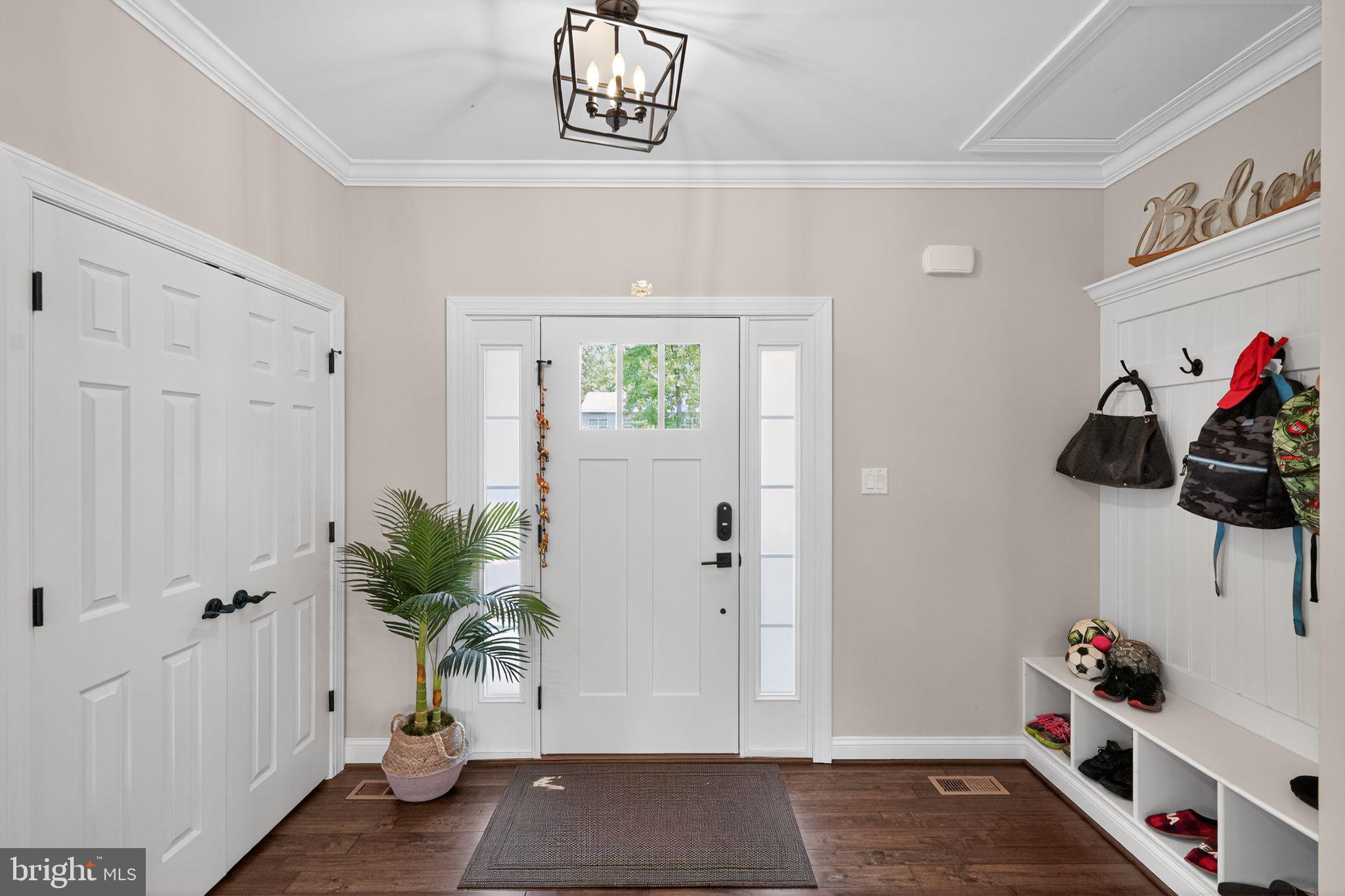 12123 RIVERVIEW DRIVE