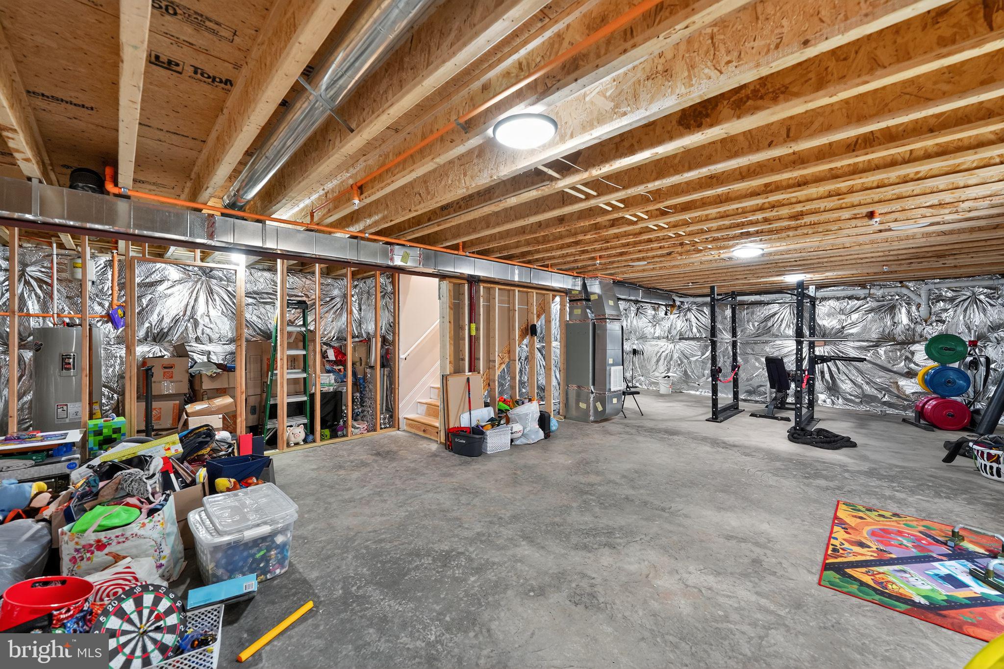 12123 RIVERVIEW DRIVE