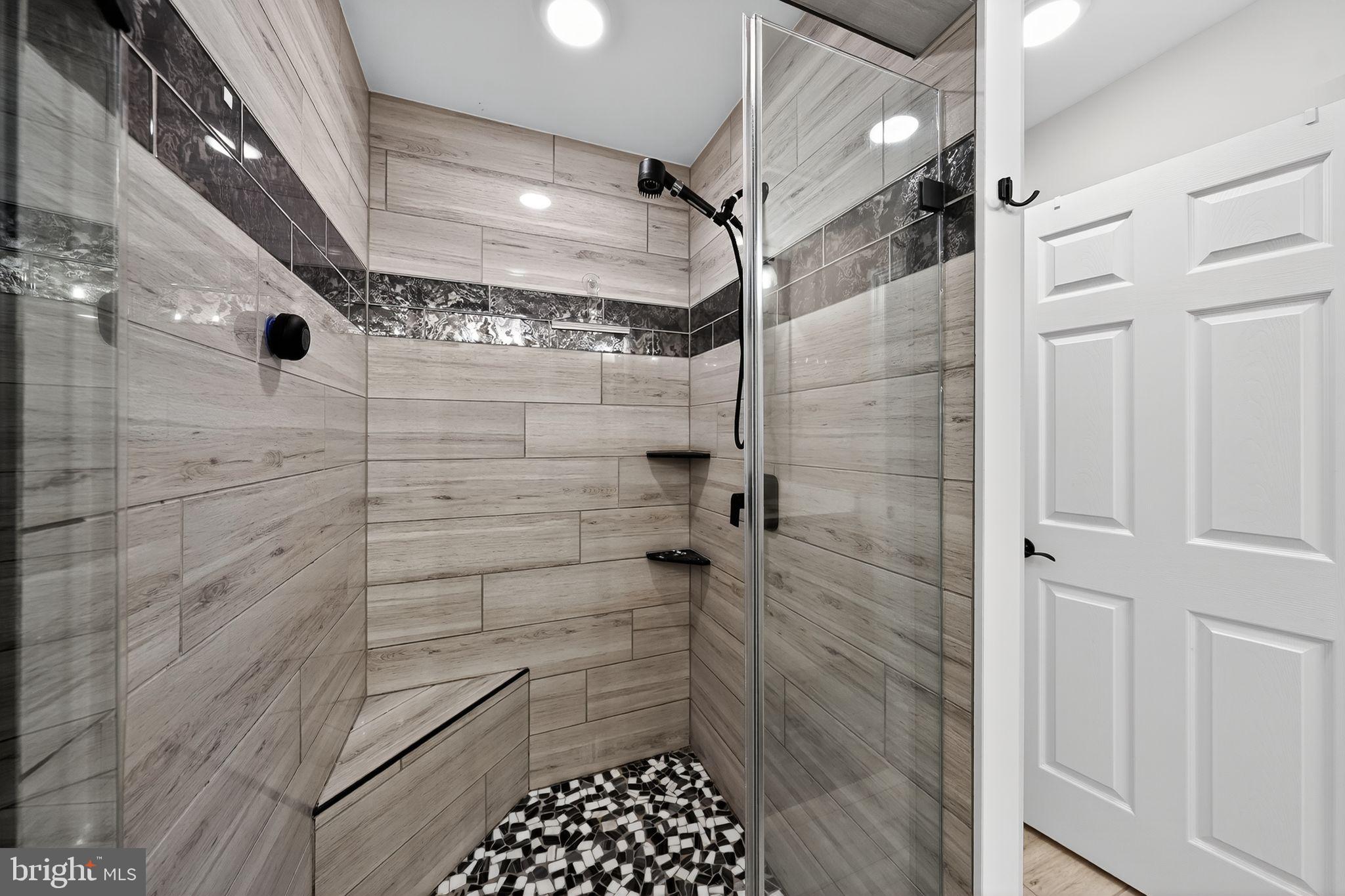 12123 RIVERVIEW DRIVE