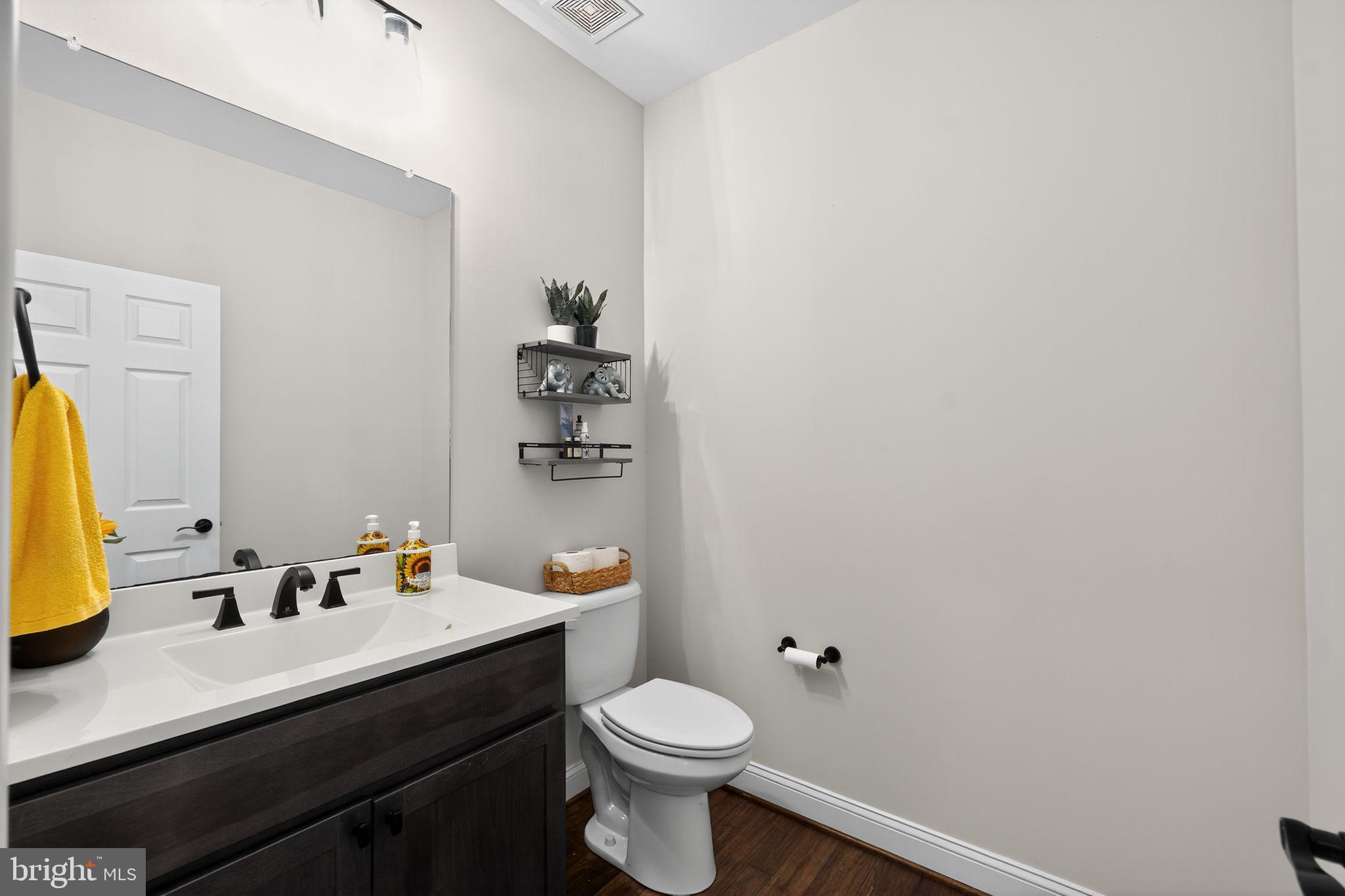 12123 RIVERVIEW DRIVE