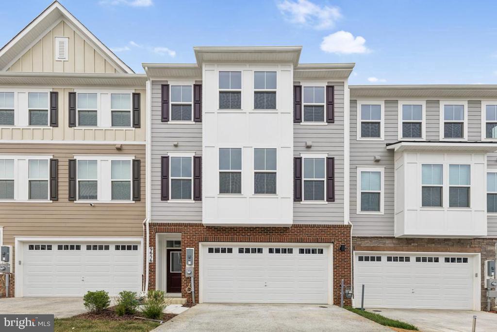 9734 GAELIC PLACE
