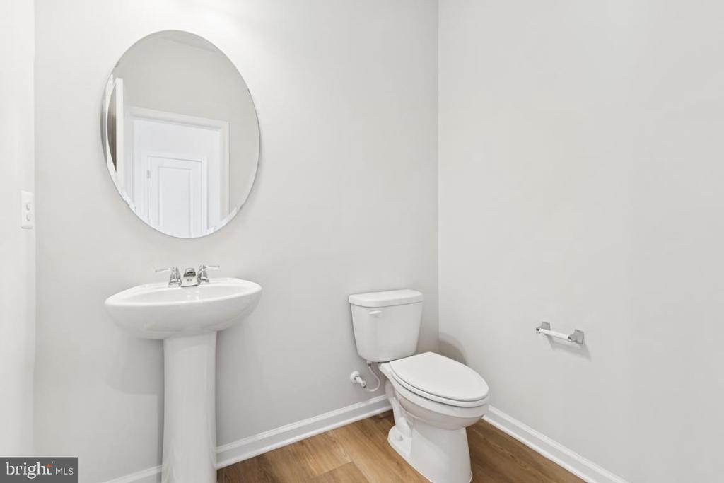9734 GAELIC PLACE